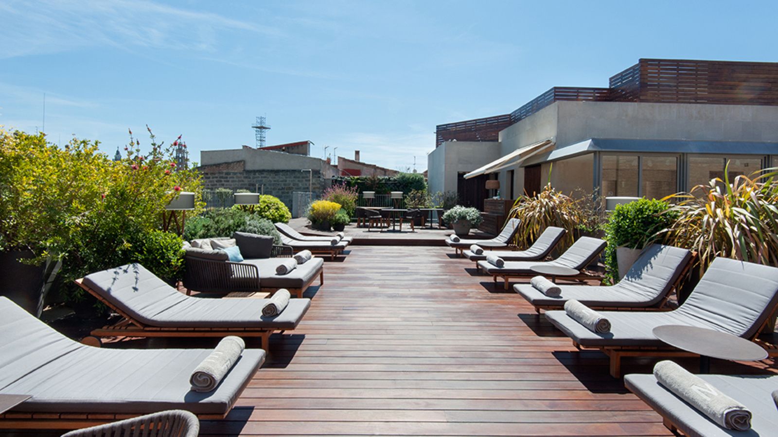 Terraza en la azotea del Mercer Hotel Barcelona