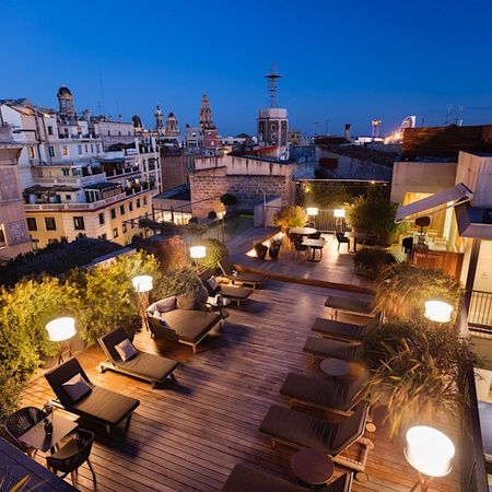 Terrasse du Mercer Hotel Barcelona la nuit